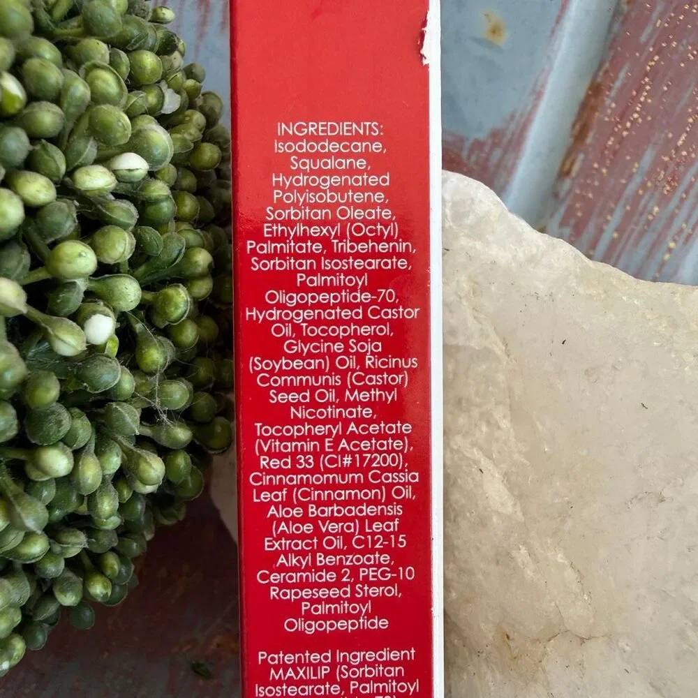LifeCell Lip Plumping Treatment Glossy Balm with MaxiLip Peptide - 0.16 oz NEW